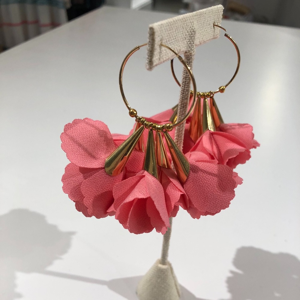 Big Lilly Earrings